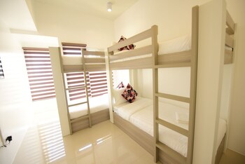 EON Centennial Soho Hotel 3*