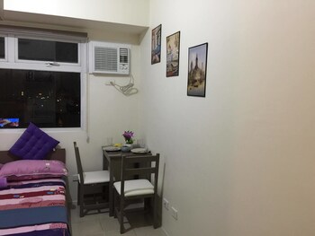 Urban deca graceysplace 3*