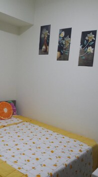 Urban deca graceysplace 3*