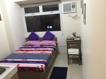 Urban deca graceysplace 3*