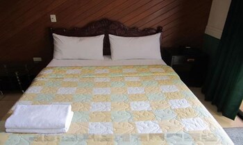Natalia Hotel 3*