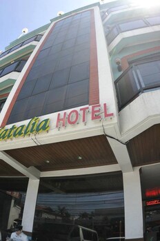 Natalia Hotel 3*