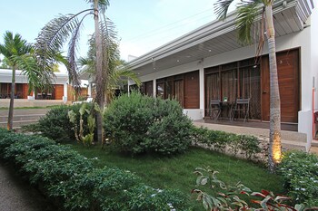 Quest Villa 0*