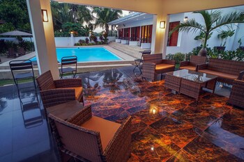 Quest Villa 0*
