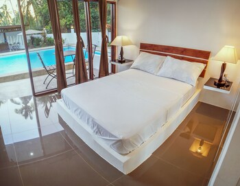 Quest Villa 0*