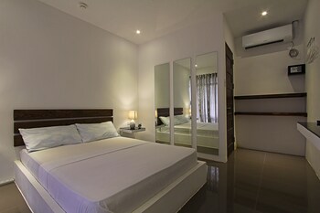 Quest Villa 0*