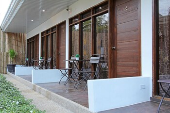 Quest Villa 0*