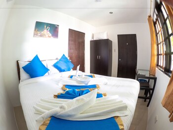 Blue Ribbon Dive Resort 3*