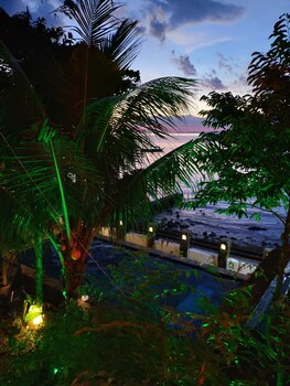 Blue Ribbon Dive Resort 3*
