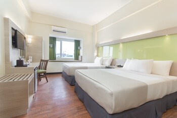 Microtel Inn & Suites by Wyndham San Fernando 3*