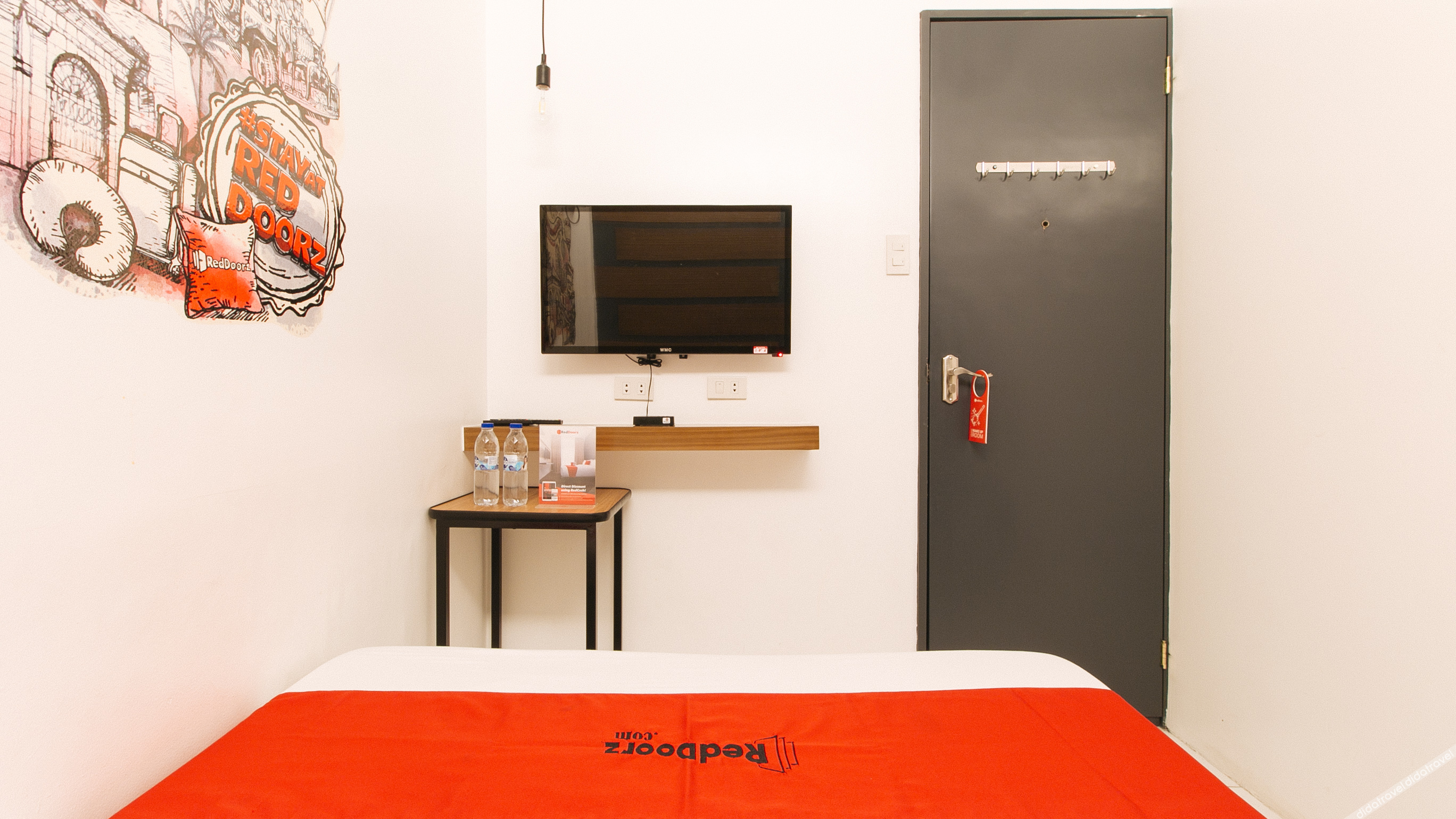 RedDoorz near Fishermall Quezon City 2*