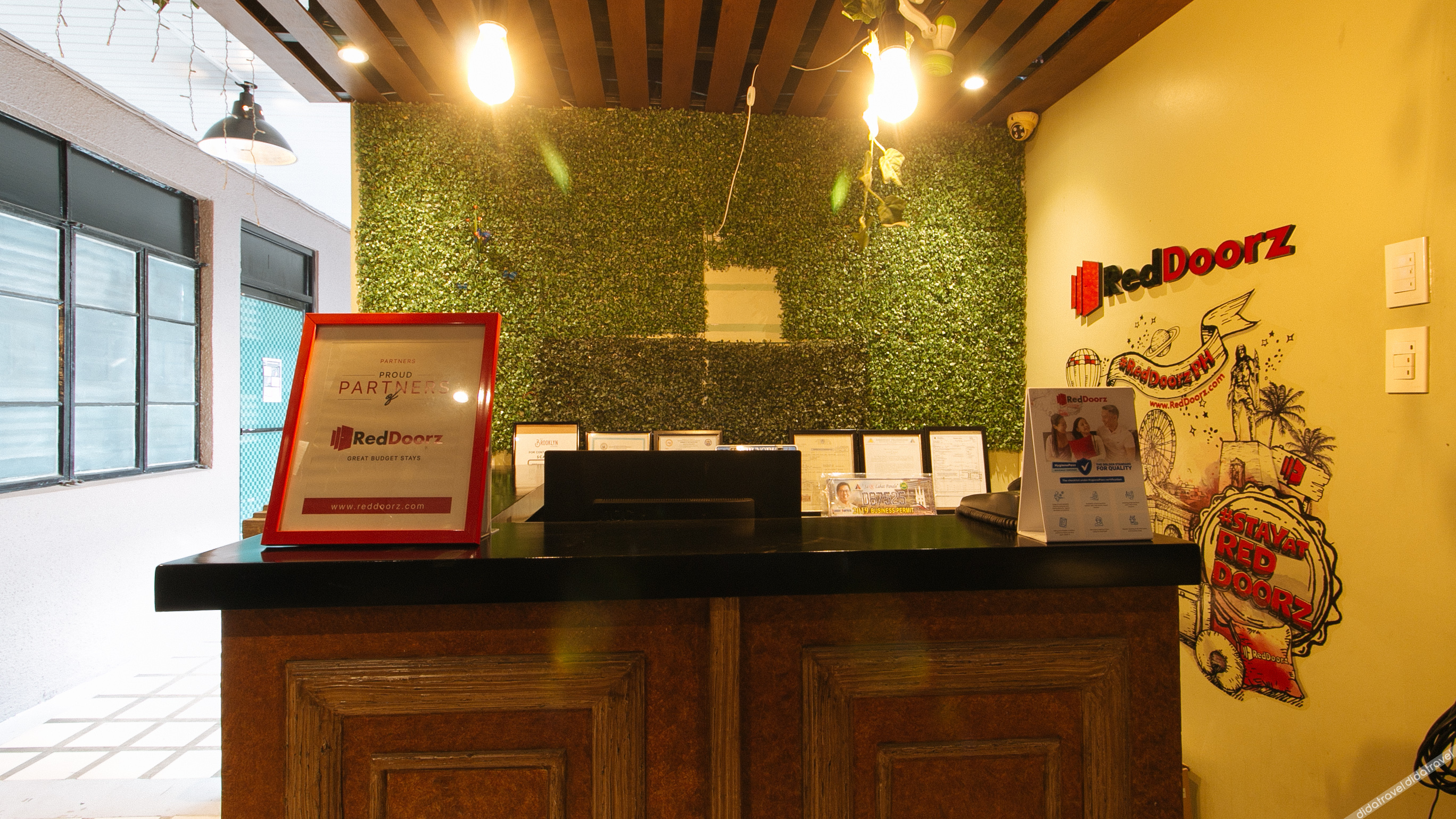 RedDoorz near Fishermall Quezon City 2*