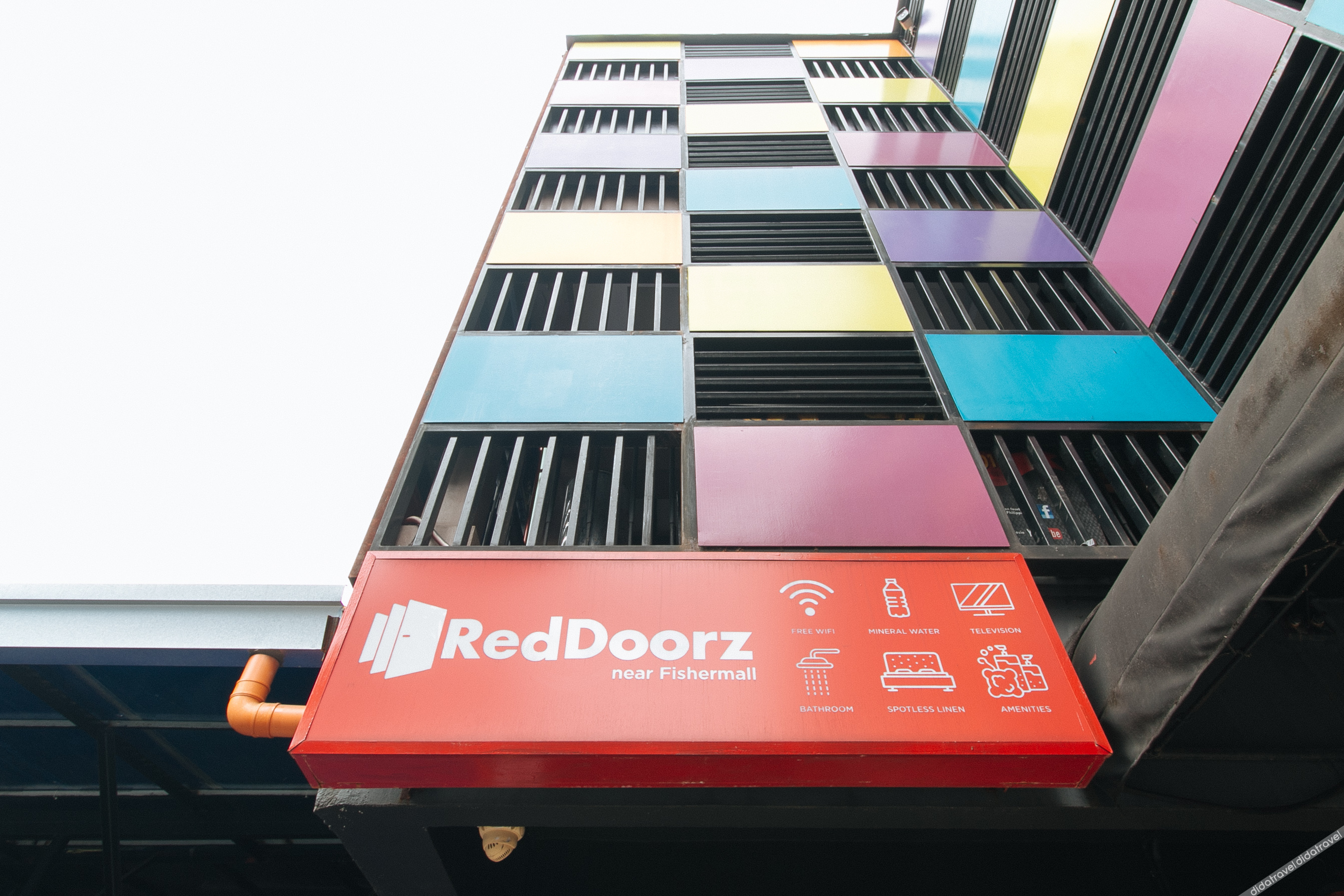 RedDoorz near Fishermall Quezon City 2*