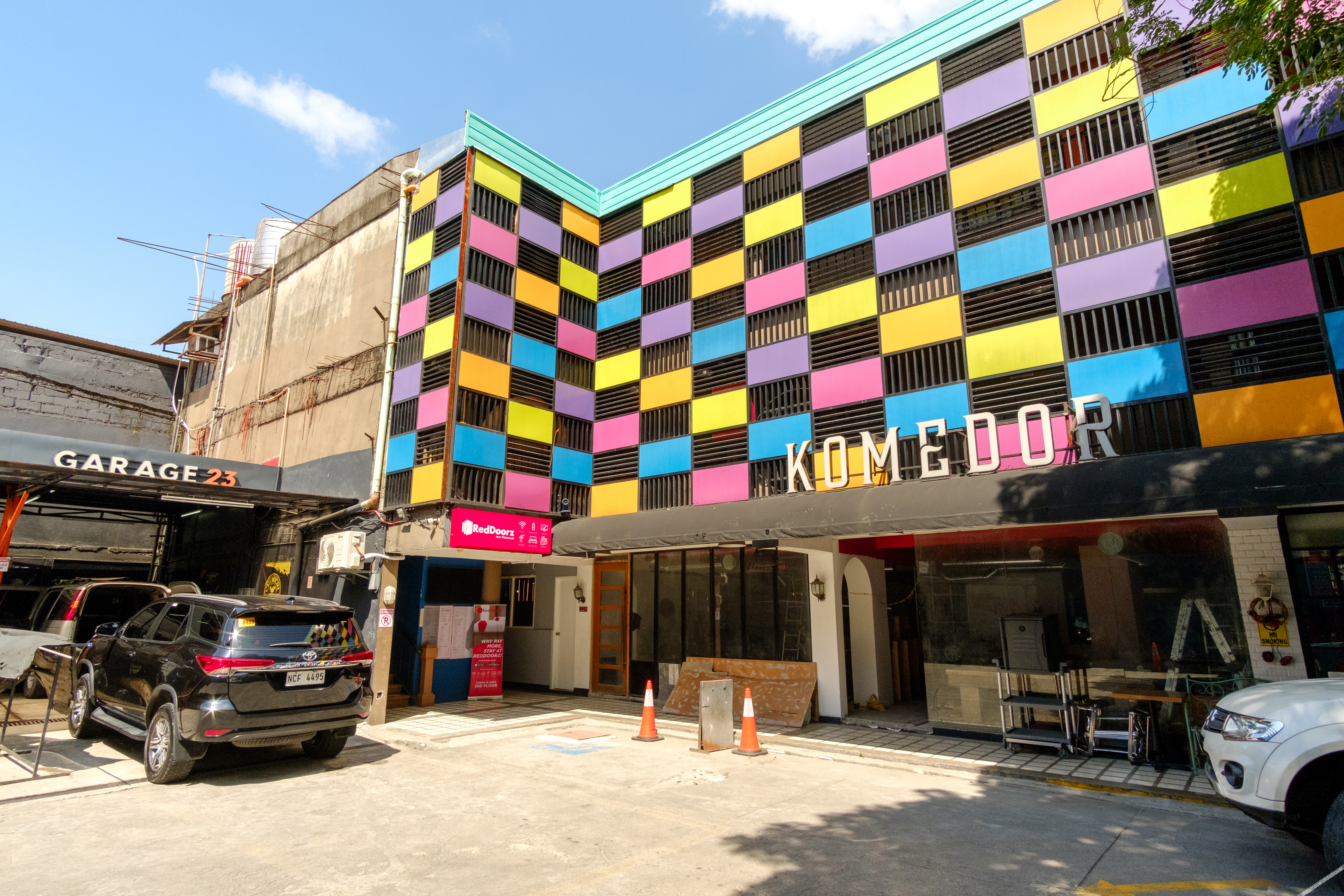 RedDoorz near Fishermall Quezon City 2*