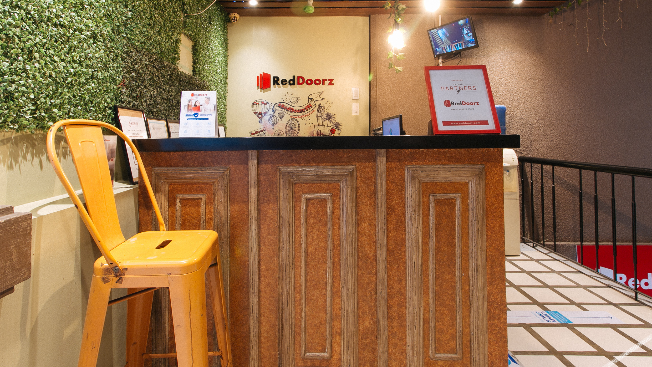 RedDoorz near Fishermall Quezon City 2*