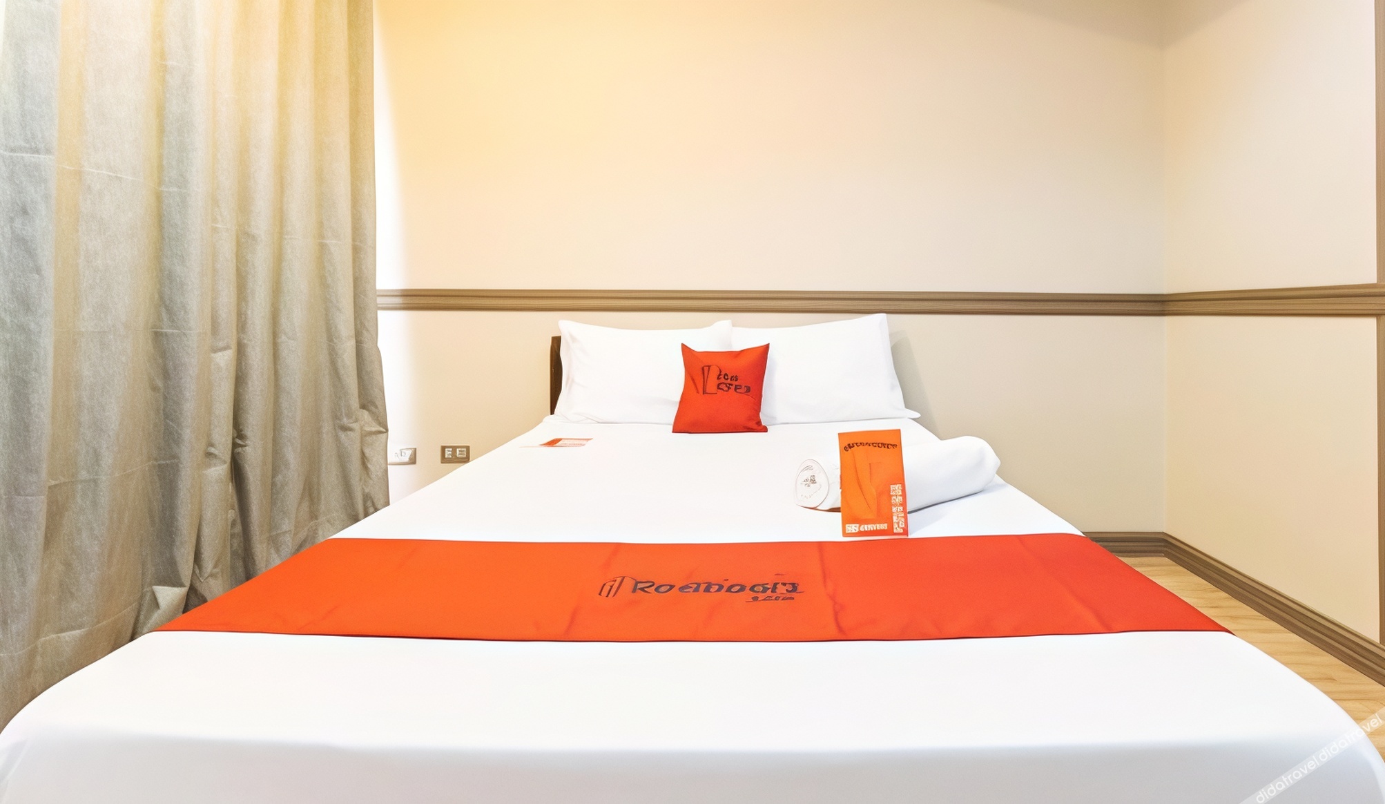 RedDoorz Plus @ Canley Residential 2*