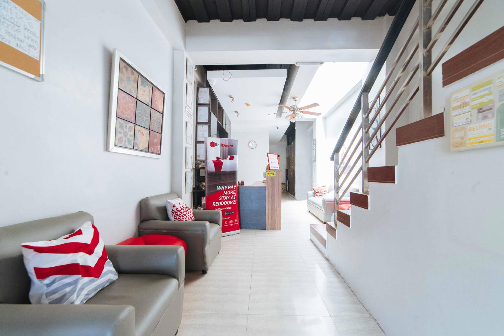 RedDoorz near G Mall Bajada Davao 2*