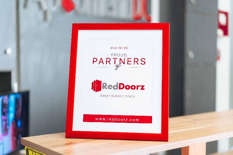 RedDoorz near G Mall Bajada Davao 2*