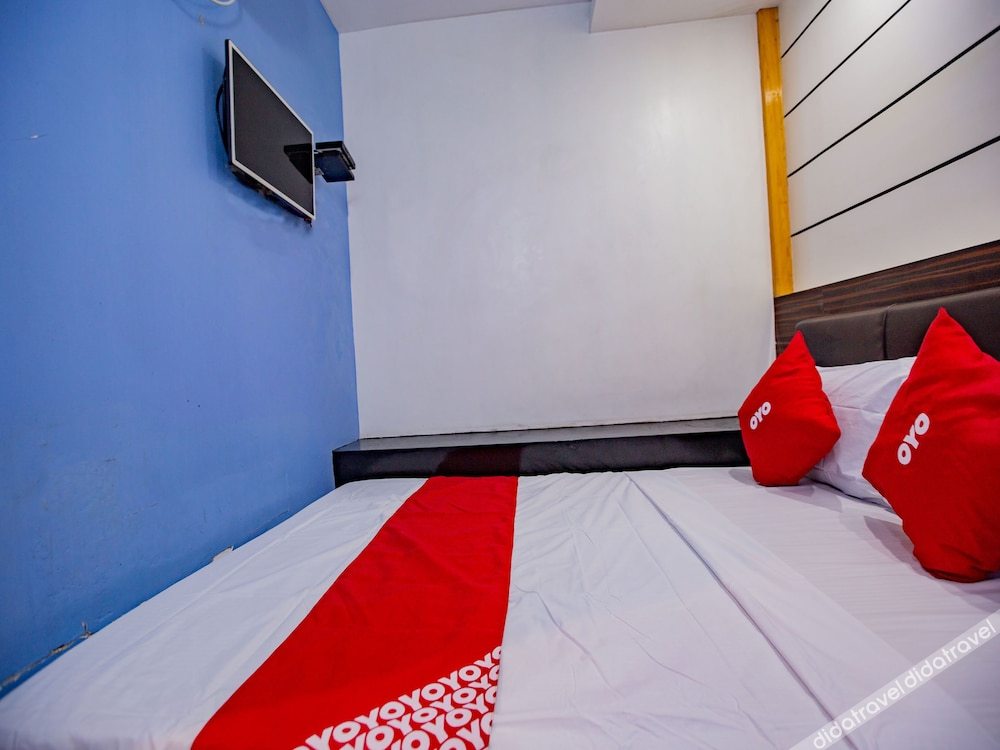 RedDoorz at Ranchotel Bayanan Alabang 2*