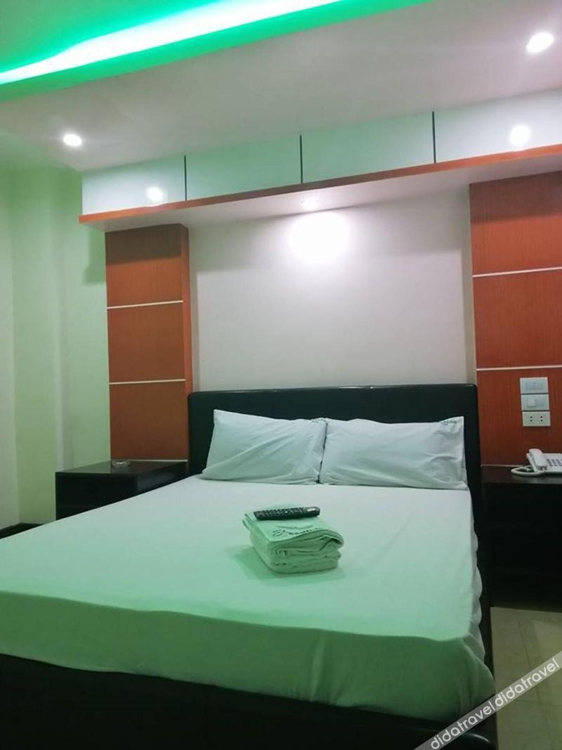 RedDoorz at Ranchotel Bayanan Alabang 2*
