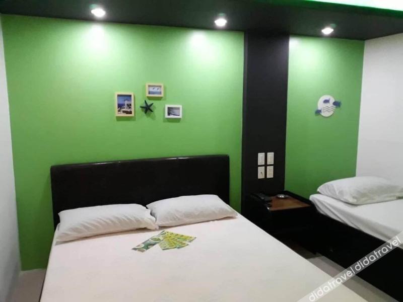 RedDoorz at Ranchotel Bayanan Alabang 2*