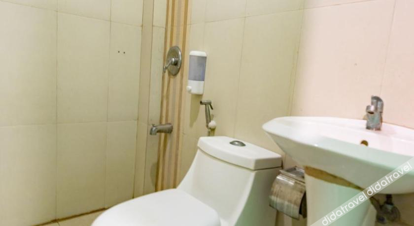 RedDoorz at Ranchotel Bayanan Alabang 2*