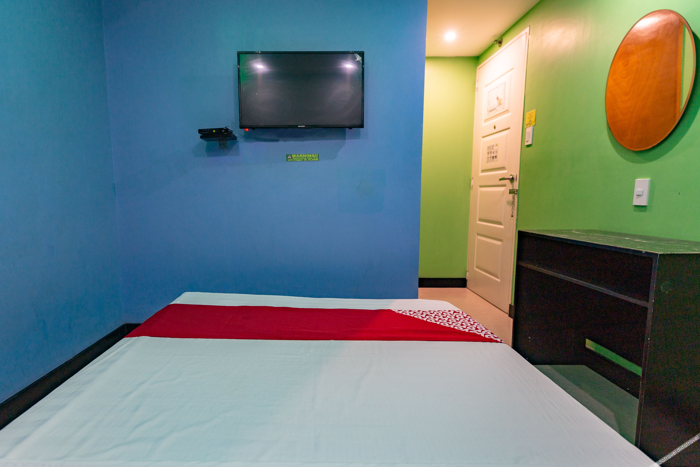 RedDoorz at Ranchotel Bayanan Alabang 2*