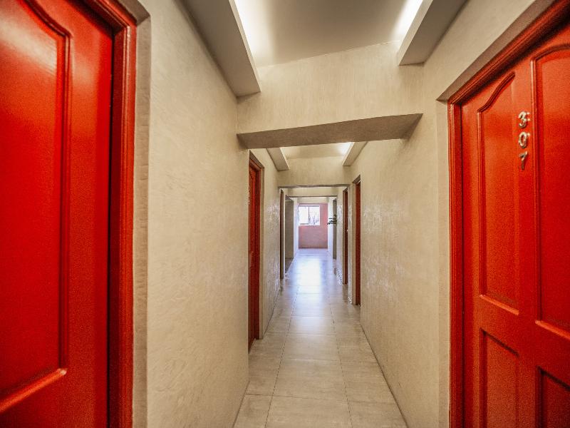Circuit Hostel 2*