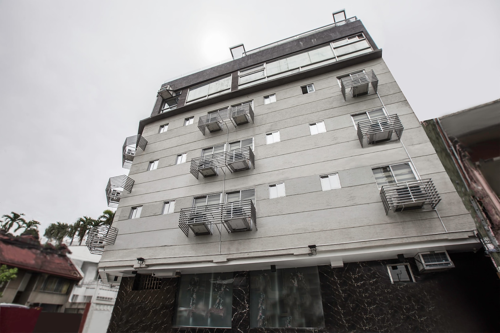 Circuit Hostel 2*