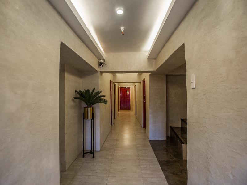 Circuit Hostel 2*