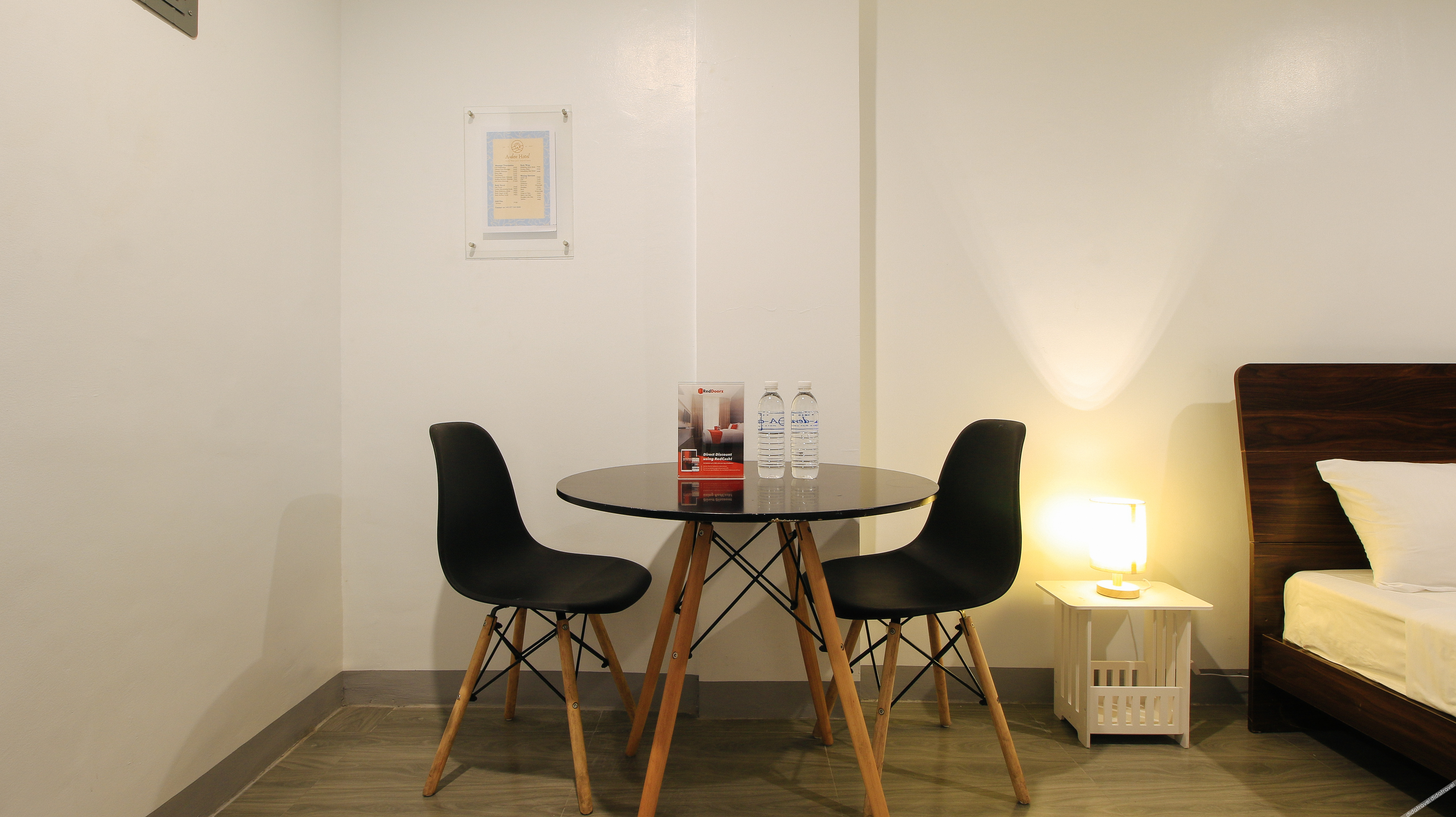 RedDoorz near Zobel Roxas St 1*