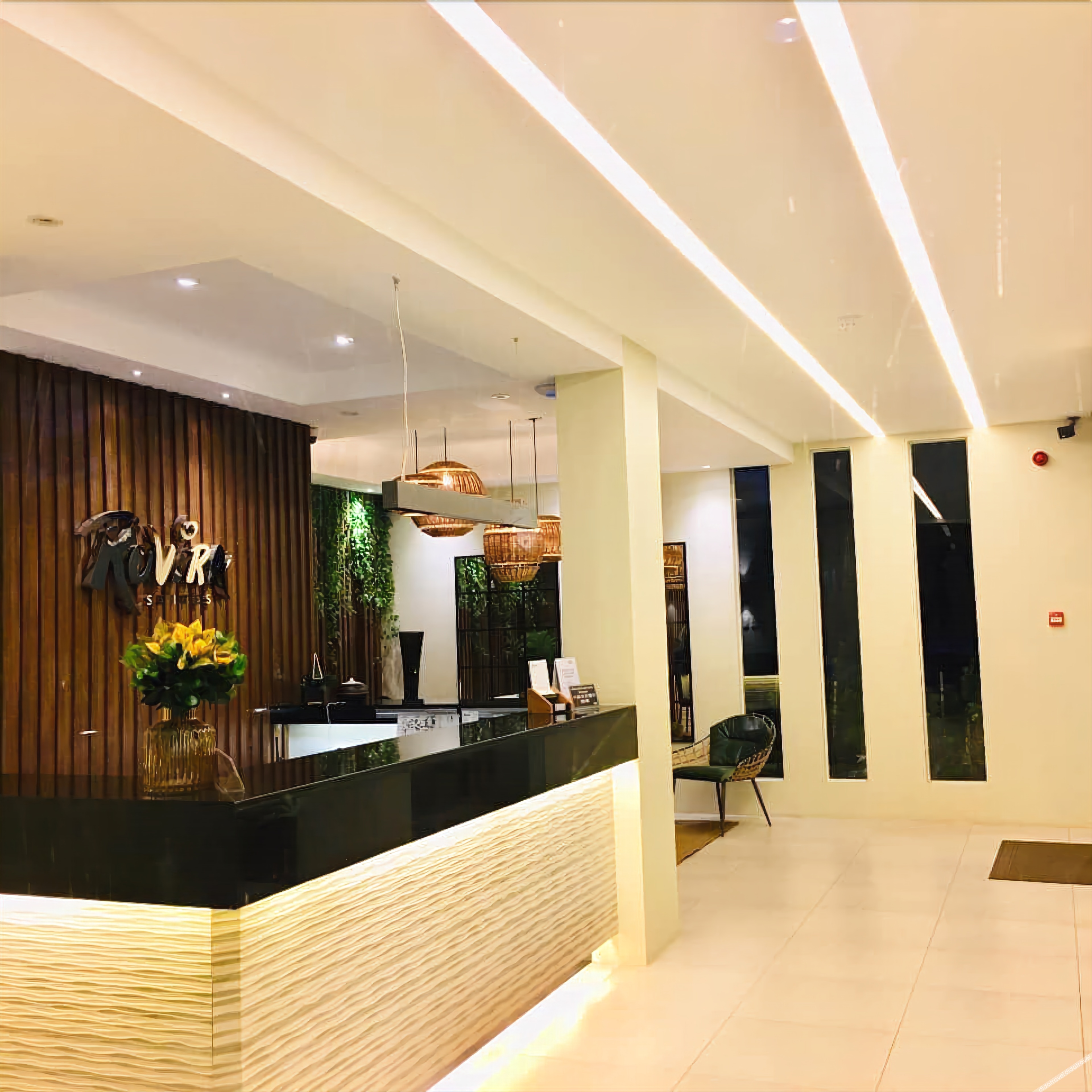 Rovira Suites 3*