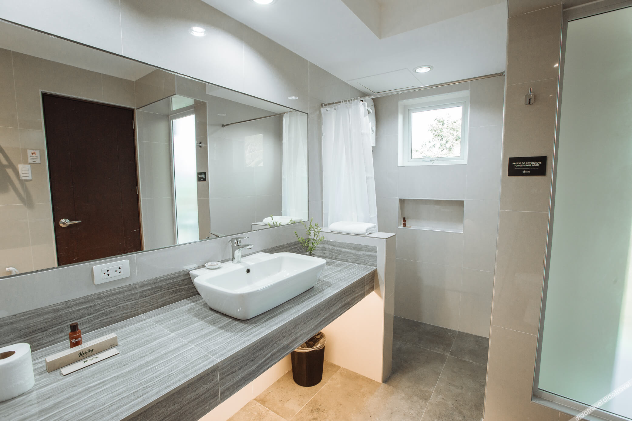 Rovira Suites 3*