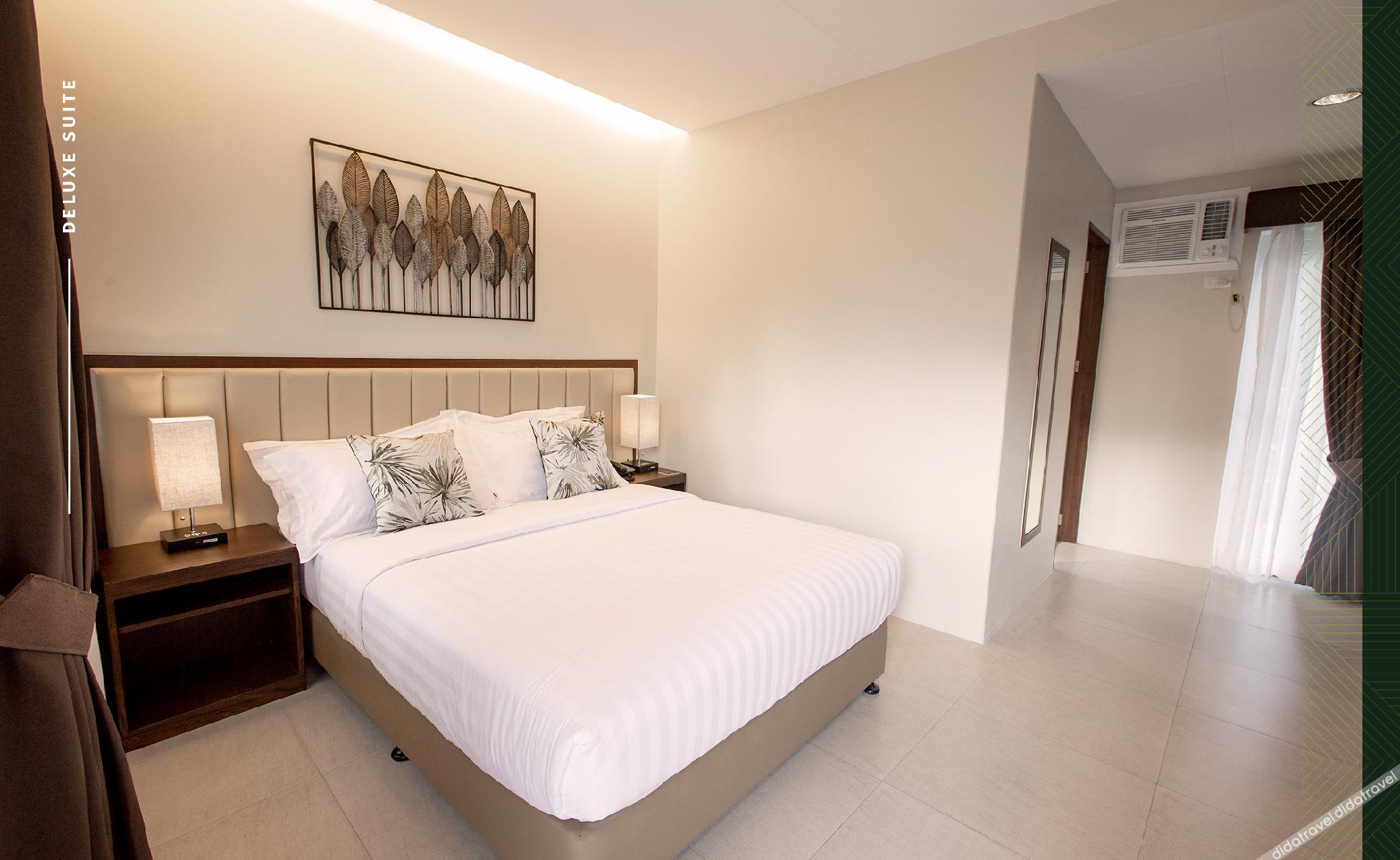 Rovira Suites 3*