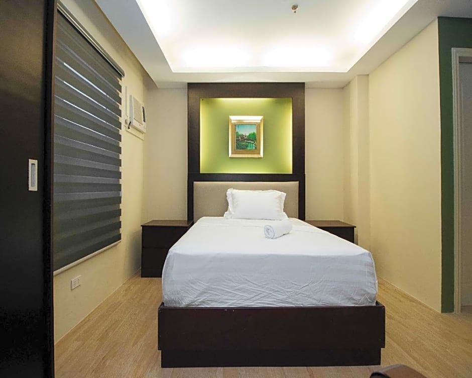 Northpointe Residences 3*