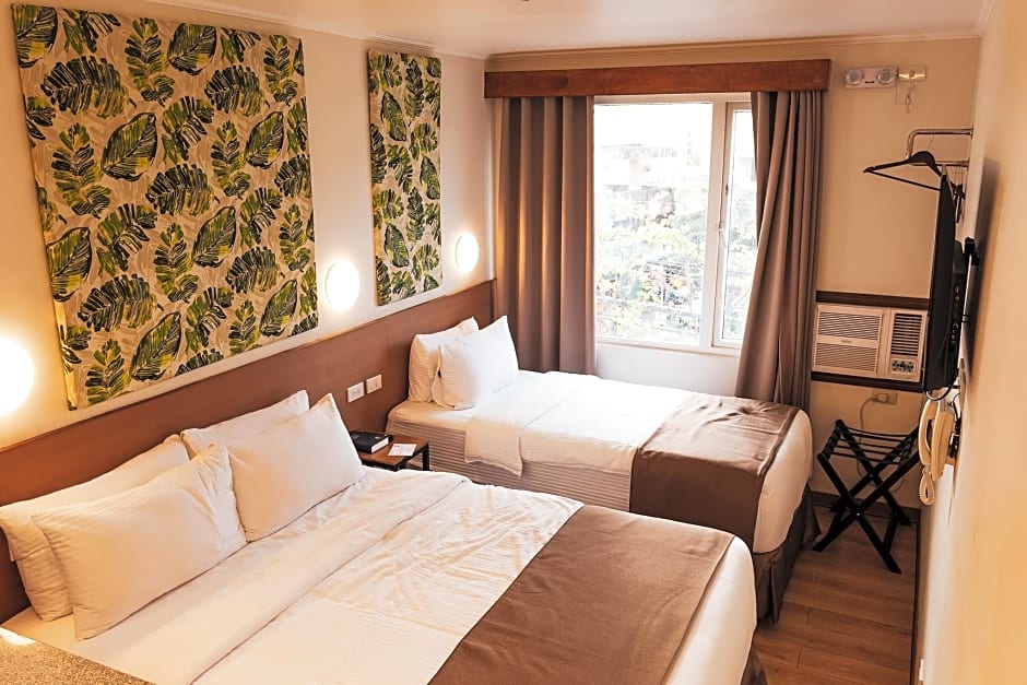 Hotel Sentro Legazpi 3*