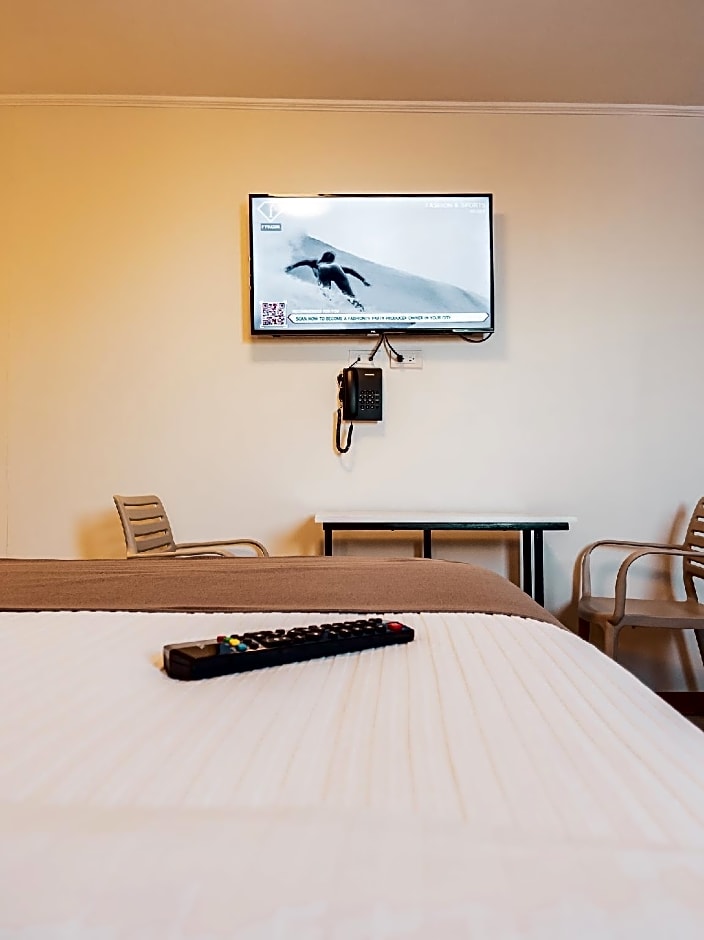 Hotel Sentro Legazpi 3*