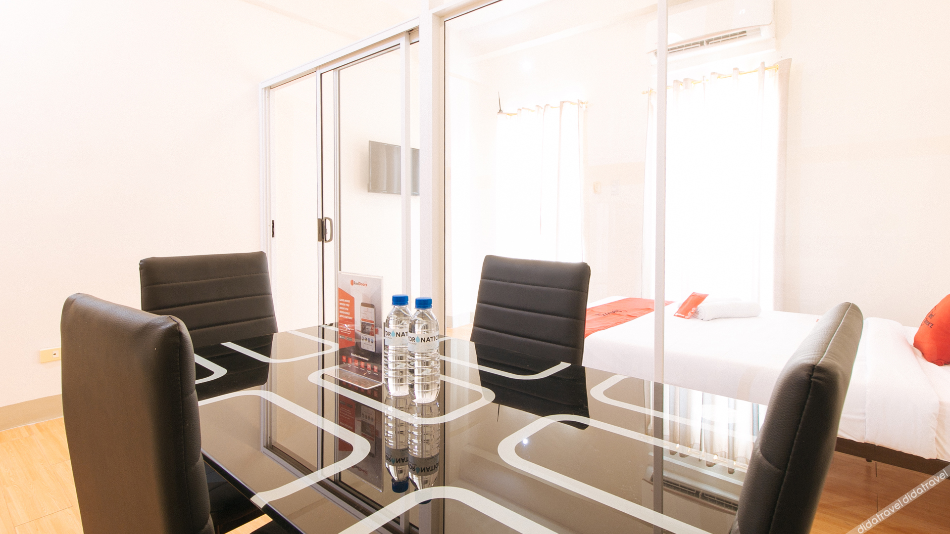 RedDoorz Plus @ Alpina Heights Paranaque 2*
