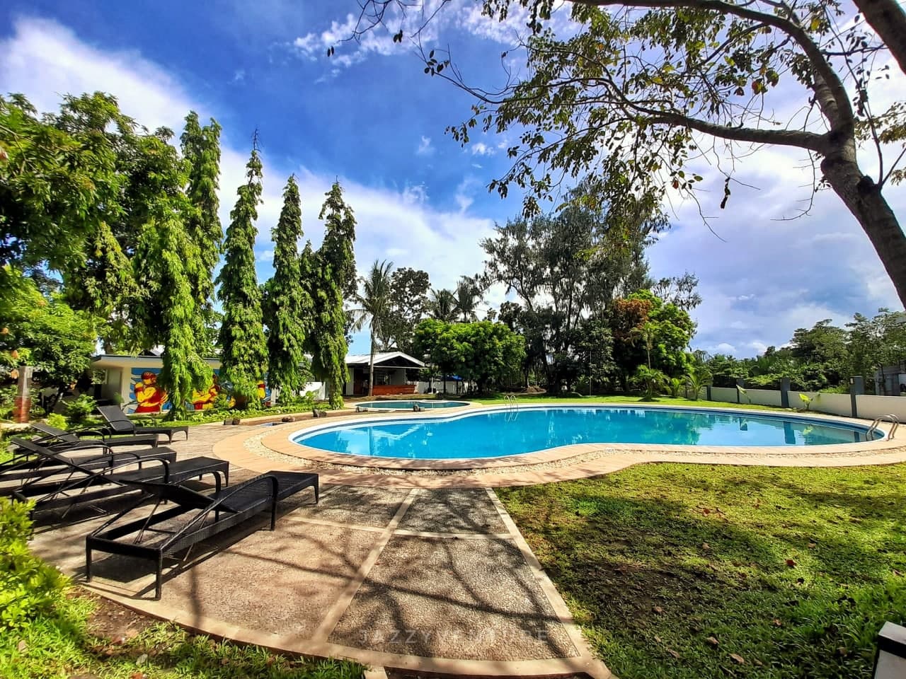 PROXY by The Oriental Albay 3*