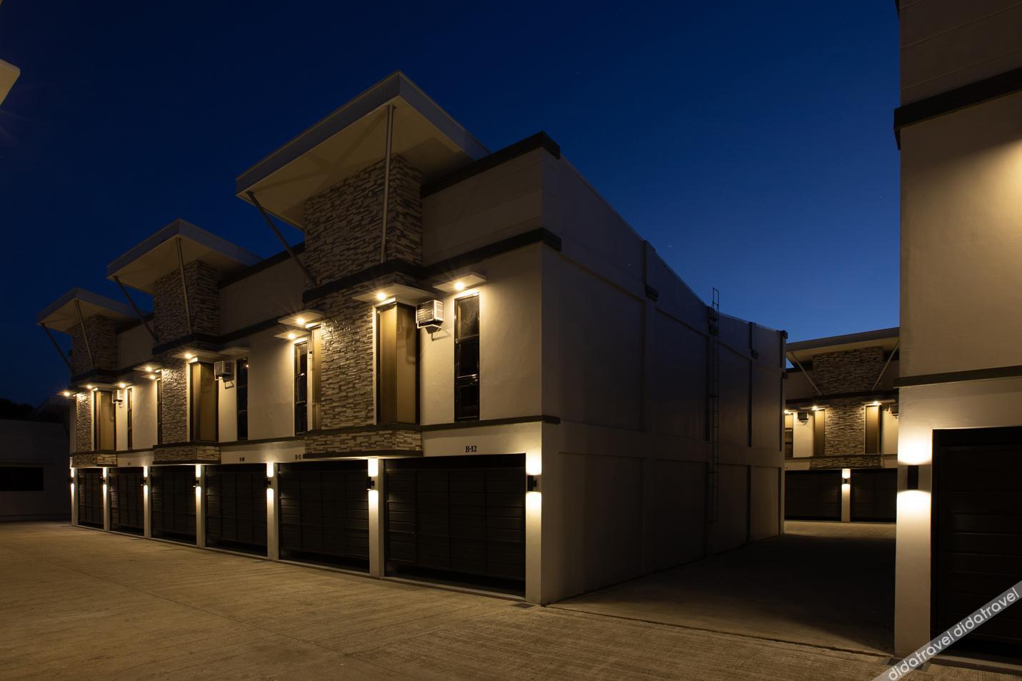 Sky Hotel Pampanga 3*