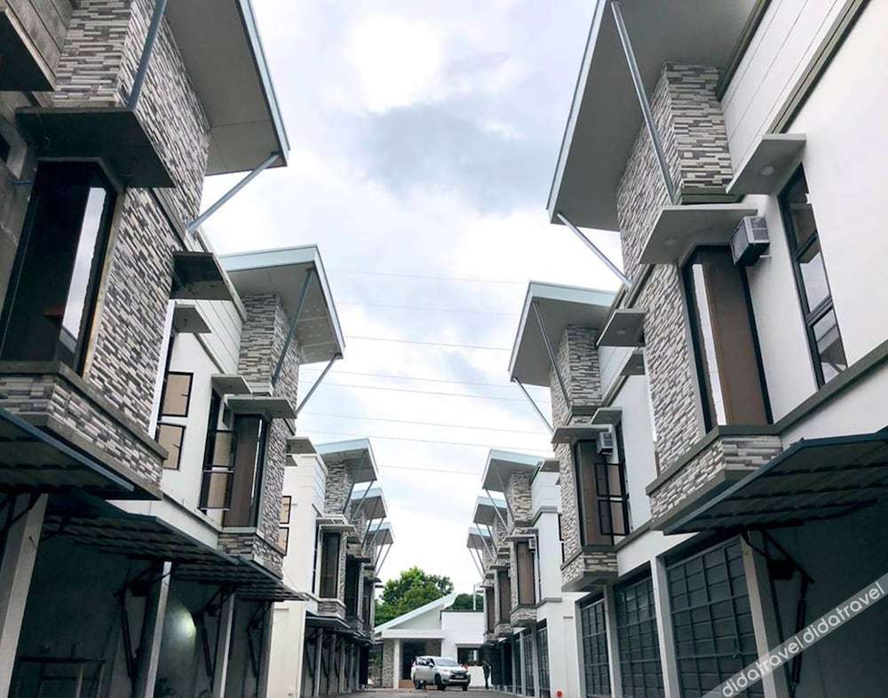 Sky Hotel Pampanga 3*
