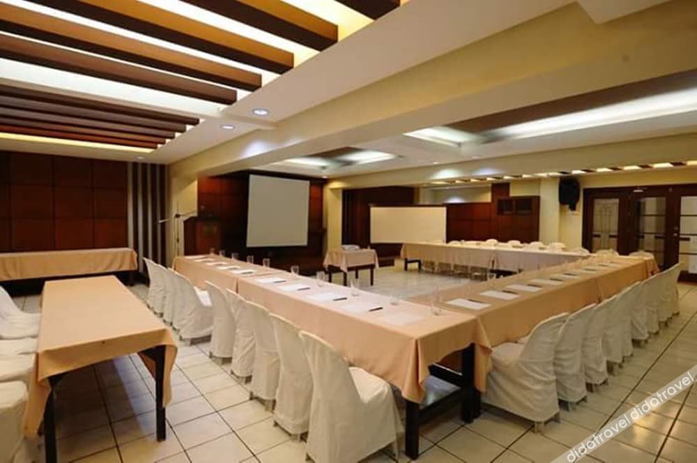 Lispher Inn 3*