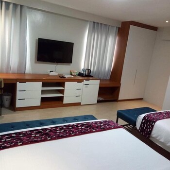The Madeline Boutique Hotel & Suites 3*