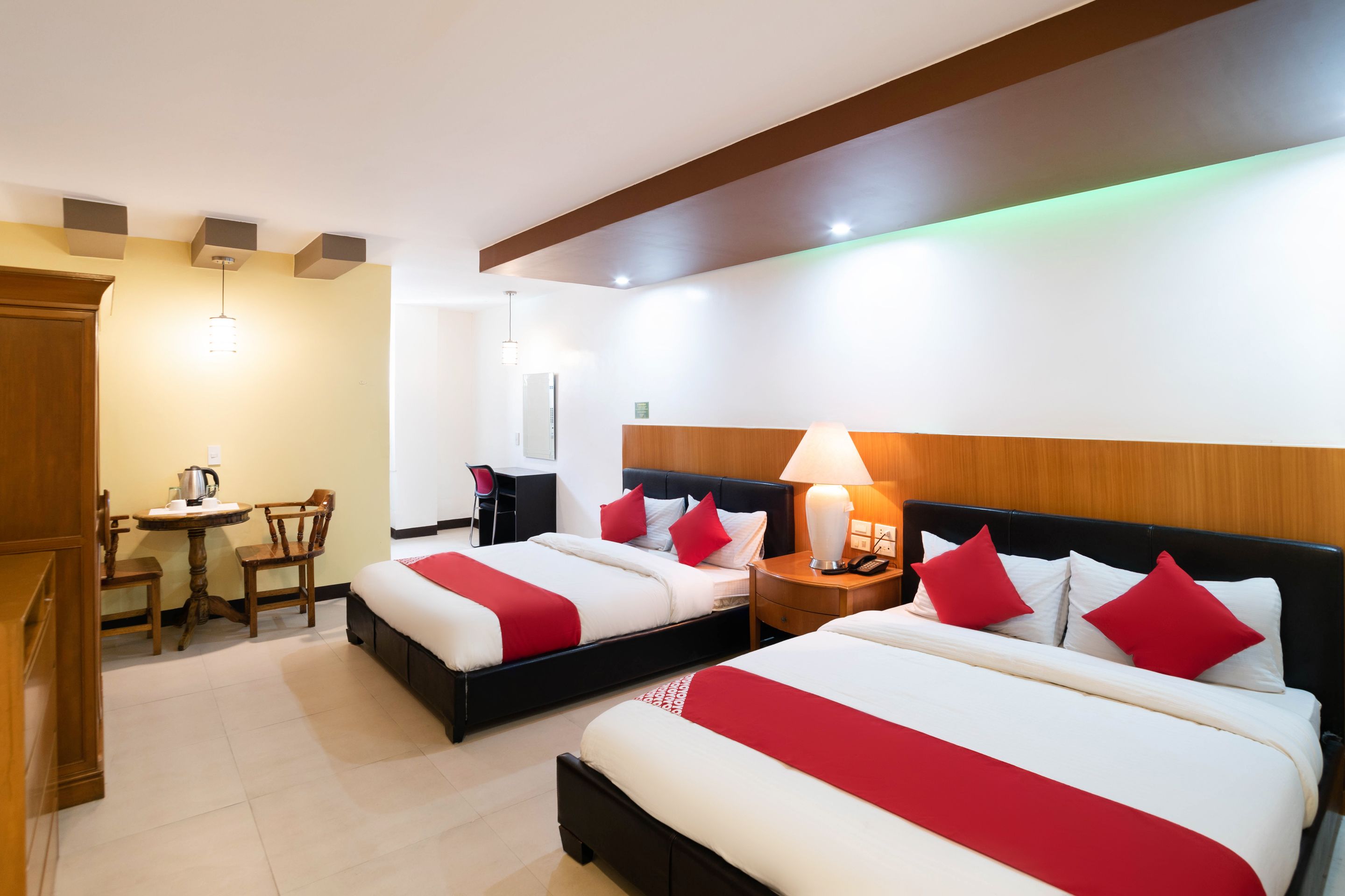 OYO 195 Ranchotel - Binan 2*