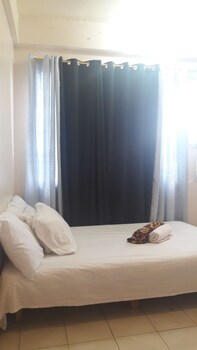 Ekonumi Rooms at Benrosi Plaza 3*