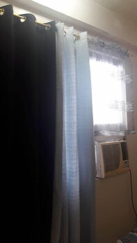 Ekonumi Rooms at Benrosi Plaza 3*
