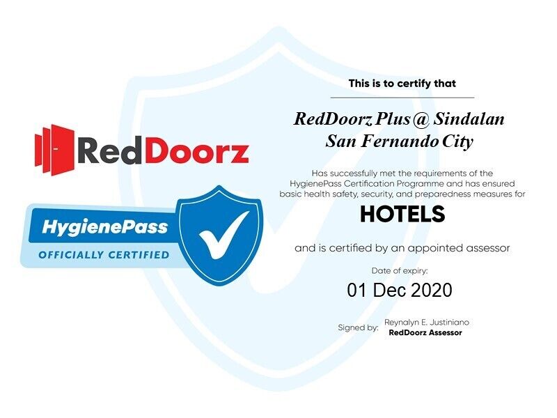 RedDoorz Plus @ Sindalan San Fernando City 3*