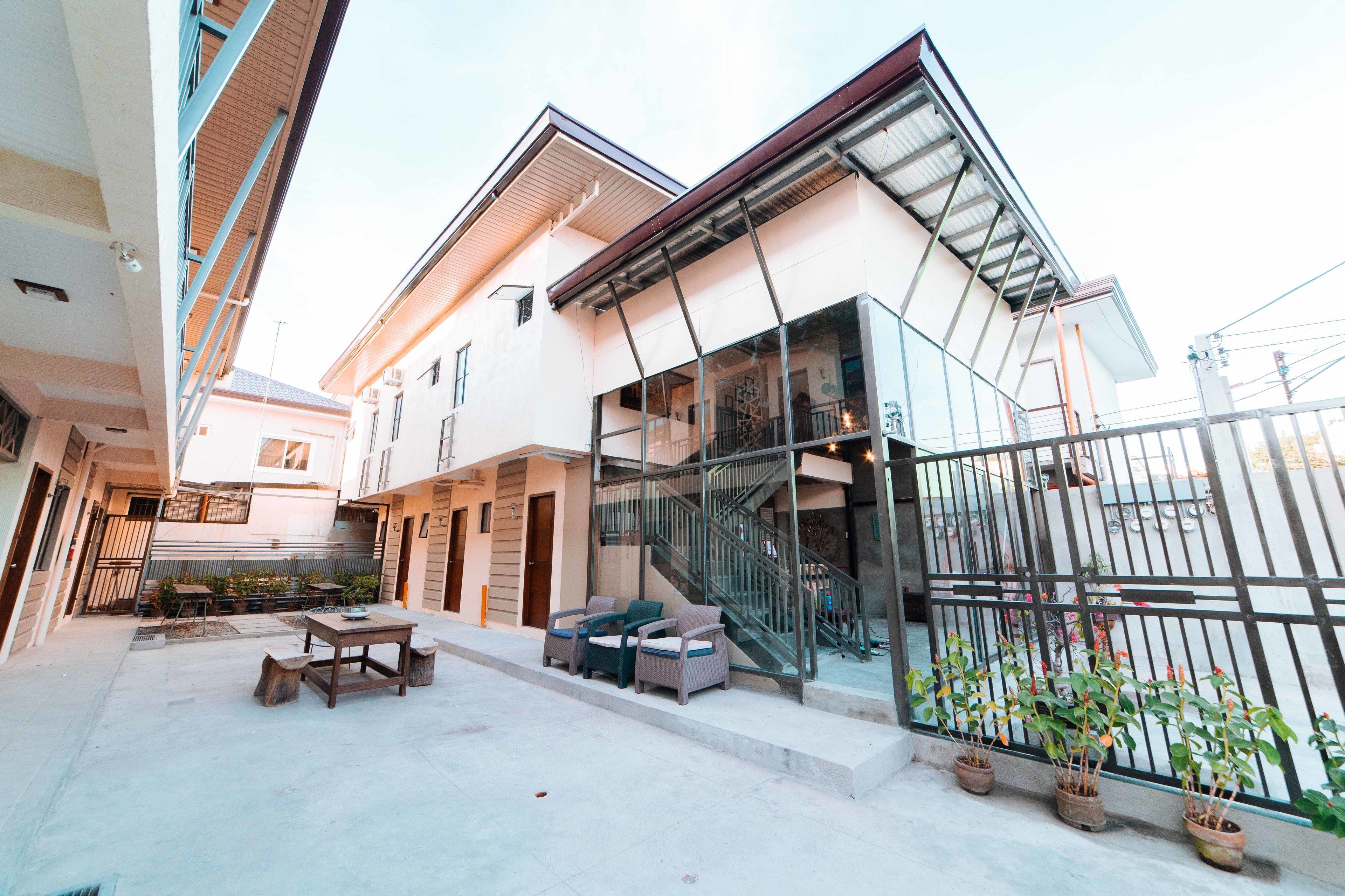 RedDoorz Plus @ Sindalan San Fernando City 3*