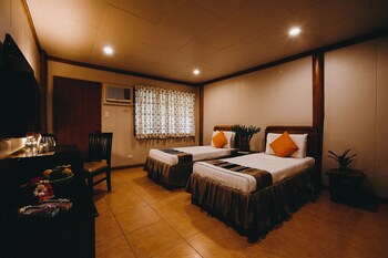 Malagos Garden Resort 4*