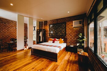 Malagos Garden Resort 4*